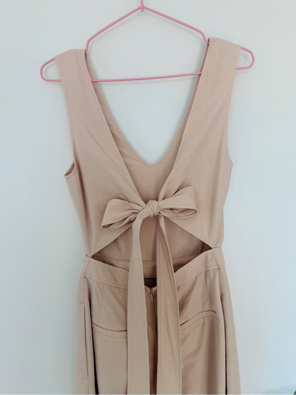 Club Monaco Sleeveless V-Neck Wide-Leg Jumpsuit in Light Blush